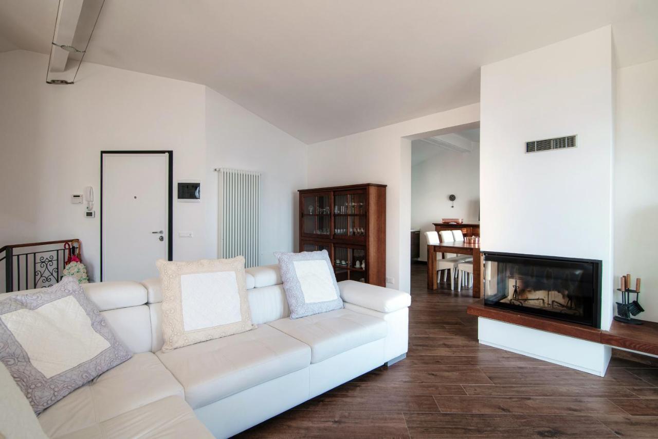 Argegno Wonderful View - By Myhomeincomo Bagian luar foto